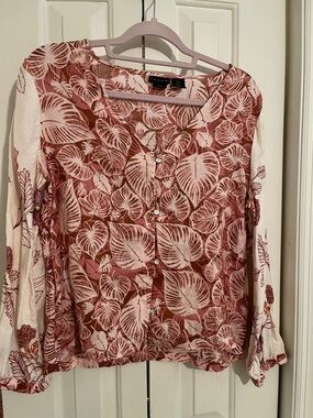 Tahari Pink and Cream Leaf-Print Button-Front Blouse